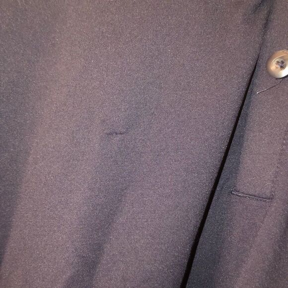 Lululemon Collard Shirt - Picture 4 of 4